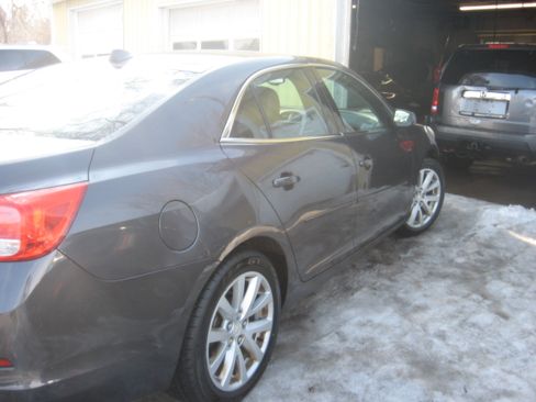 Used 2013 Chevrolet Malibu LT image 4