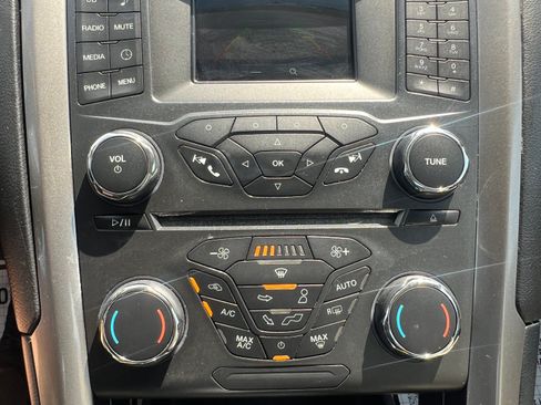 Used 2018 Ford Fusion S Hybrid FWD image 15