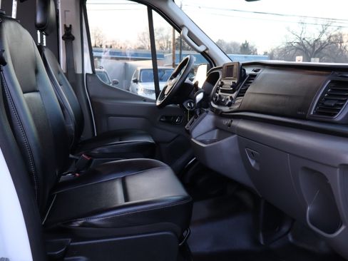 Used 2025 Ford Transit 250 image 15