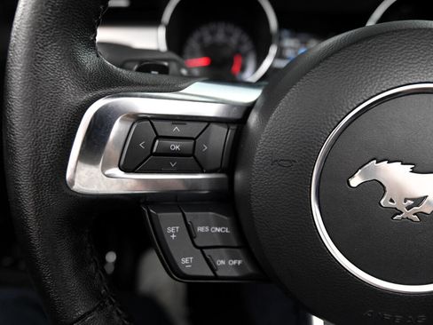 Used 2017 Ford Mustang GT Premium image 25