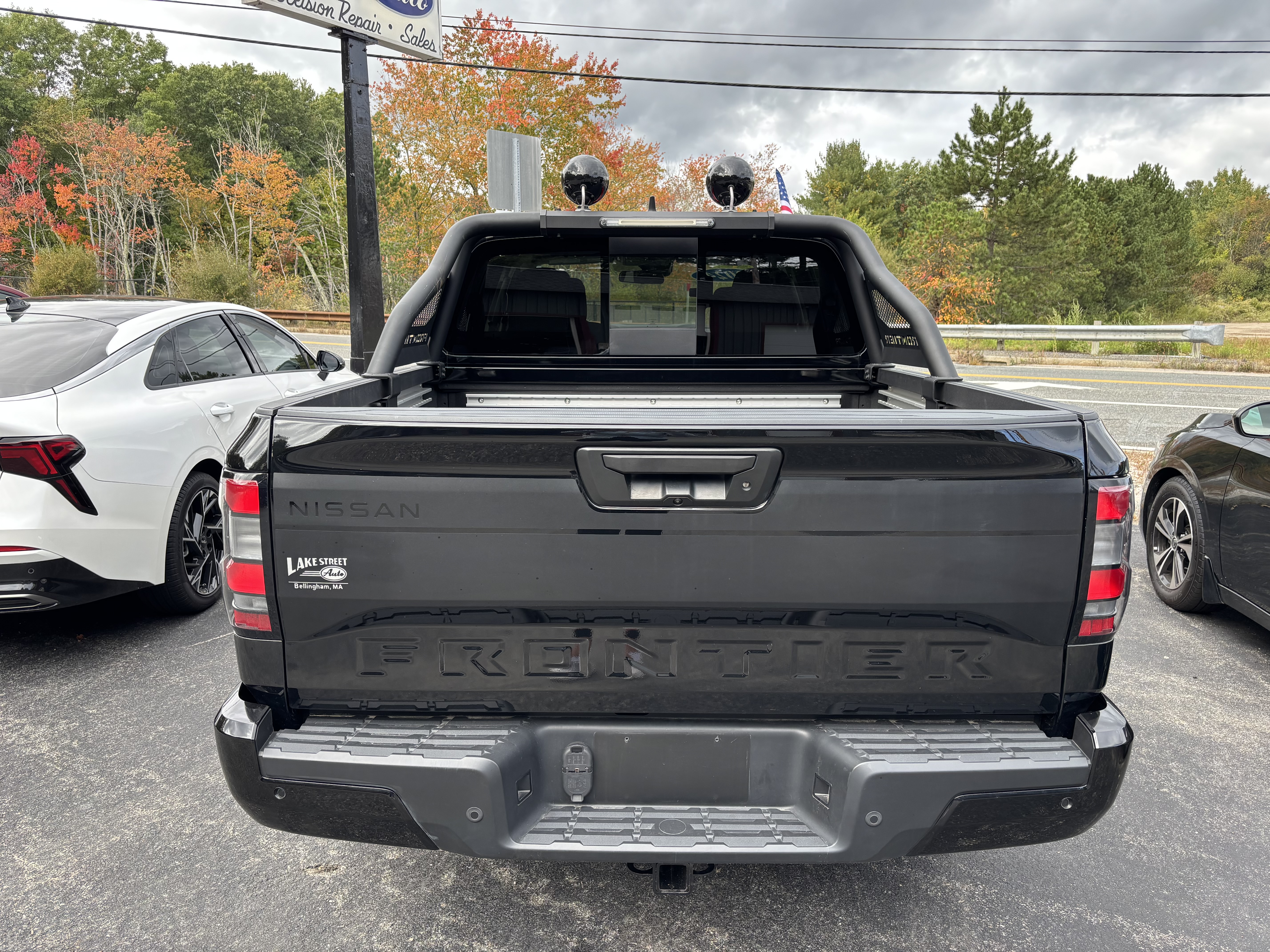Used 2024 Nissan Frontier 4x4 Crew Cab image 4