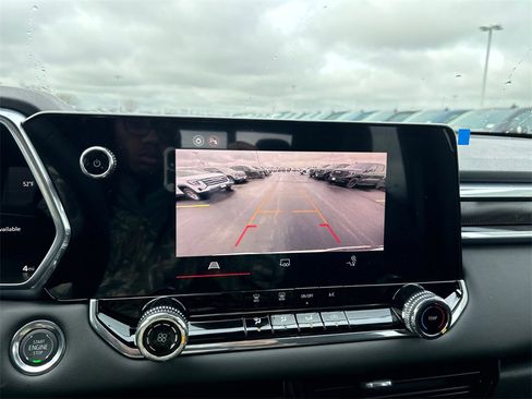 New 2026 GMC Canyon Elevation image 22