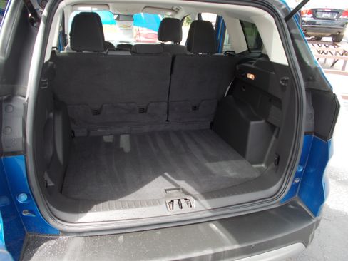 Used 2017 Ford Escape 4WD SE image 20