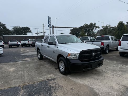 Used 2016 RAM 1500 Tradesman image 1