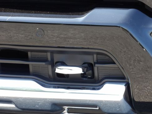 Used 2025 Chevrolet Silverado 2500 4x4 Crew Cab High Country image 13