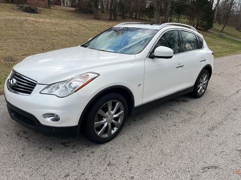 Used 2015 INFINITI QX50 Journey image 1
