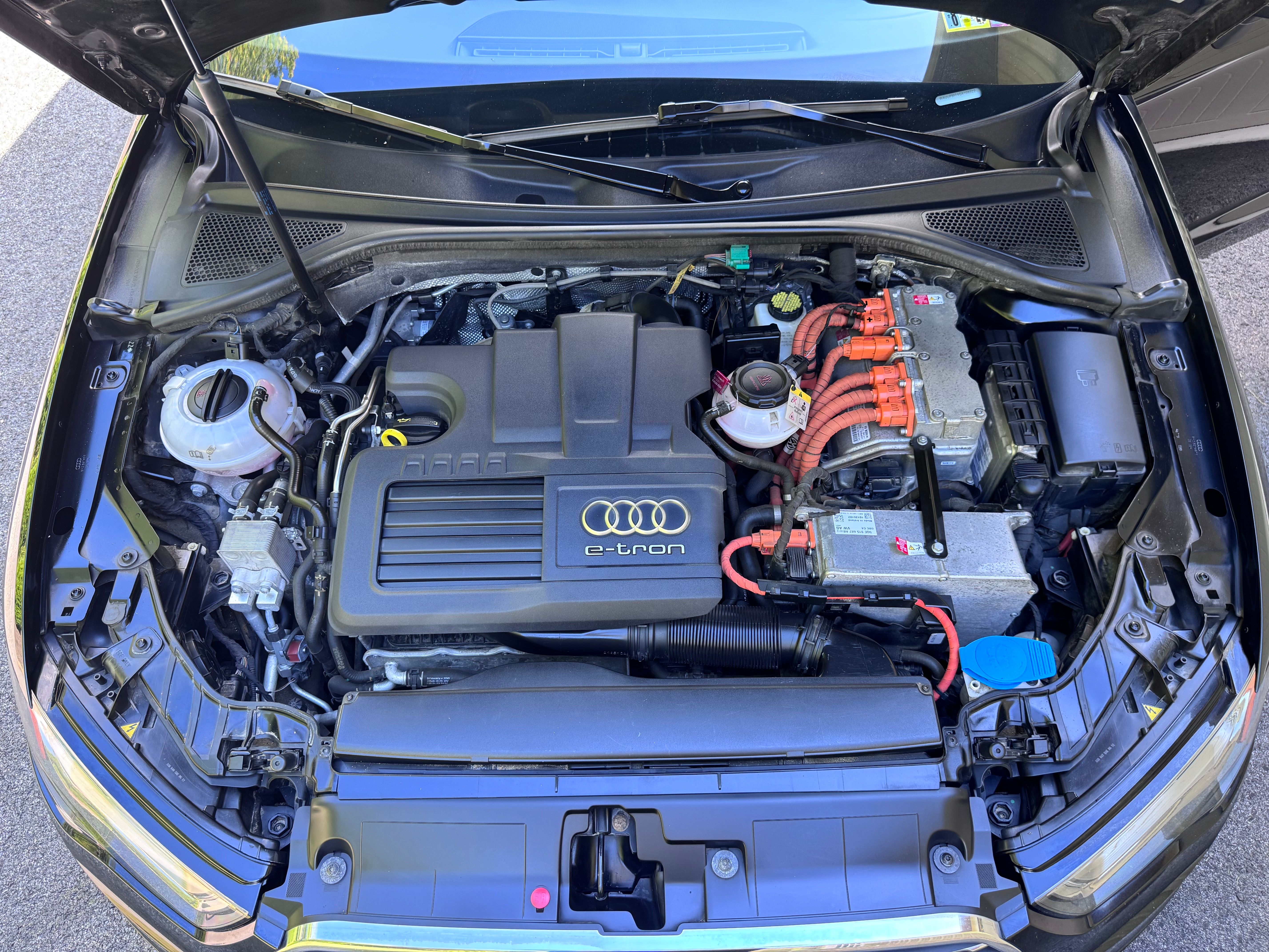 Used 2016 Audi A3 e-tron Premium FWD image 23