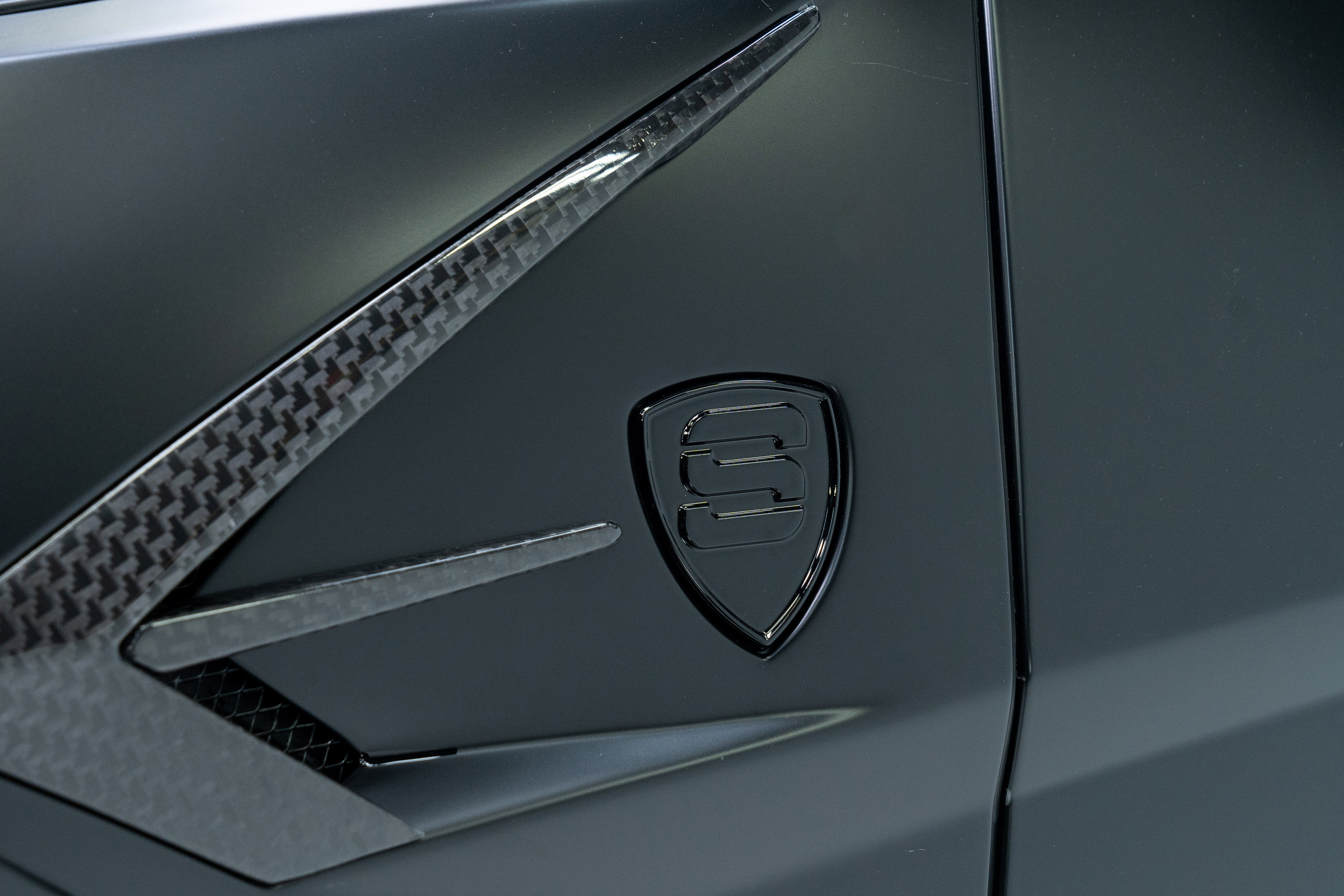 Used 2020 Lamborghini Urus AWD/4WD image 13