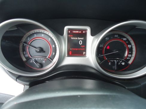 Used 2017 Dodge Journey AWD GT image 3