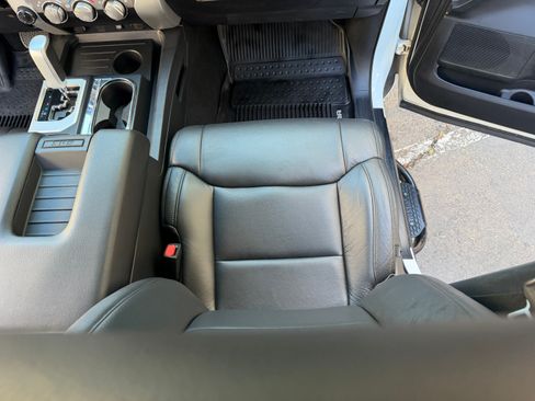 Used 2017 Toyota Tundra TRD Sport image 38