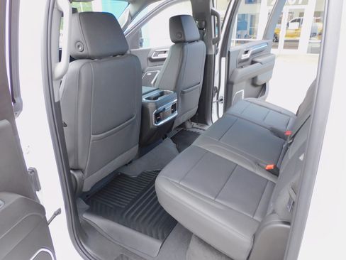 Used 2024 Chevrolet Silverado 2500 LTZ image 28