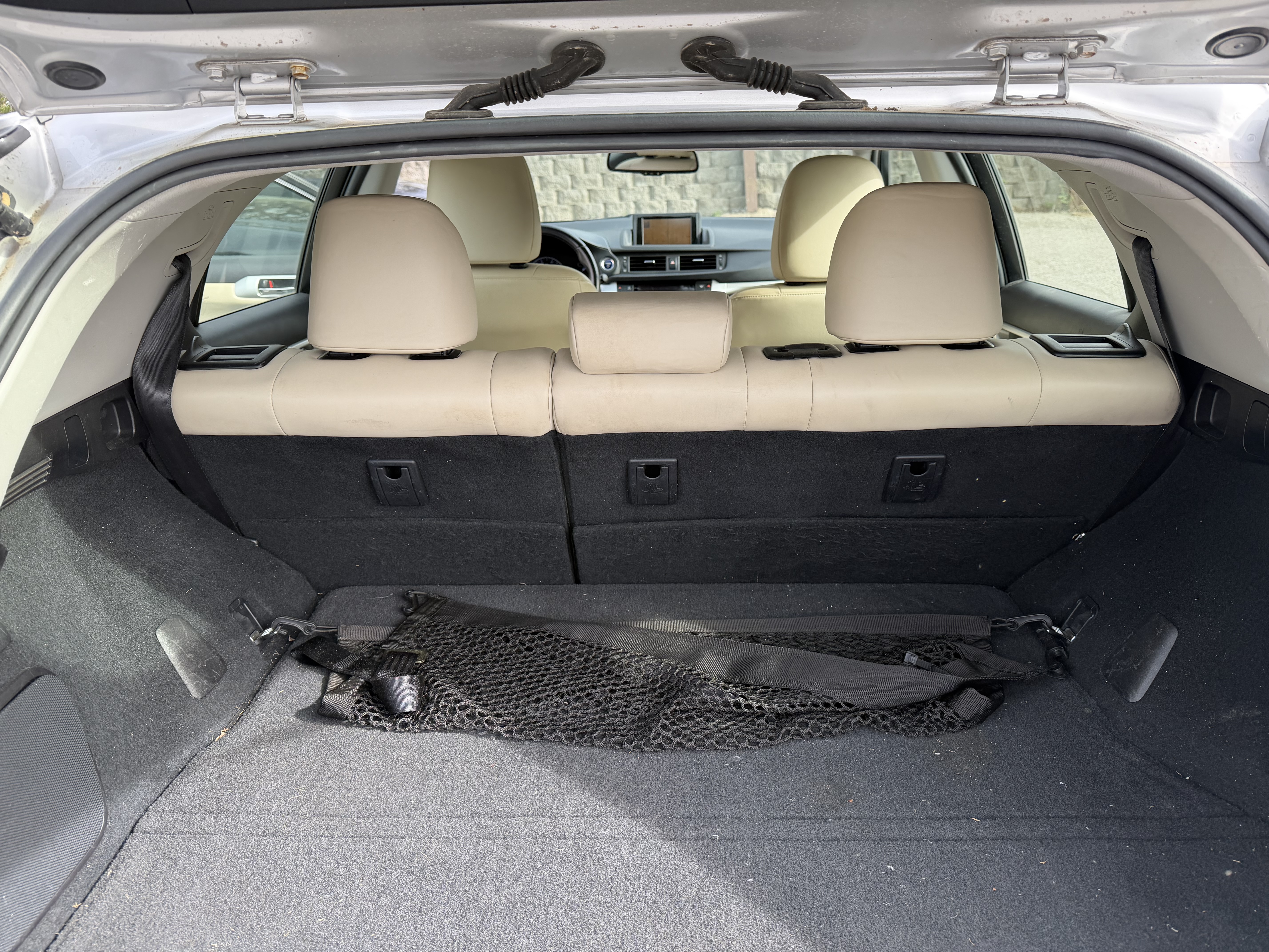 Used 2012 Lexus CT 200h FWD image 10