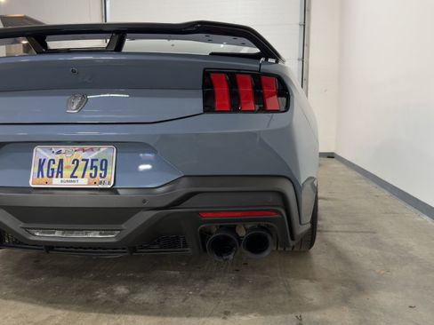 Used 2024 Ford Mustang Dark Horse image 18