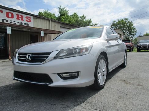 Used 2013 Honda Accord EX-L V6 Sedan image 9