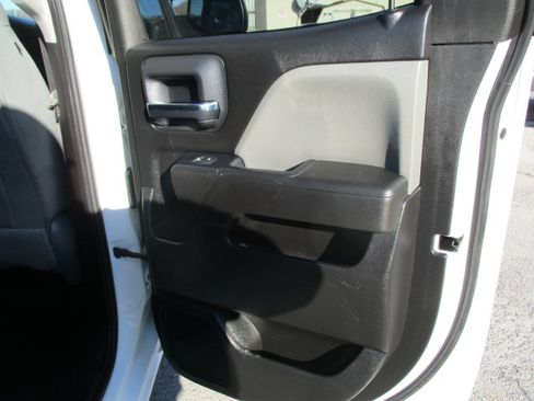 Used 2019 Chevrolet Silverado 1500 LD image 22