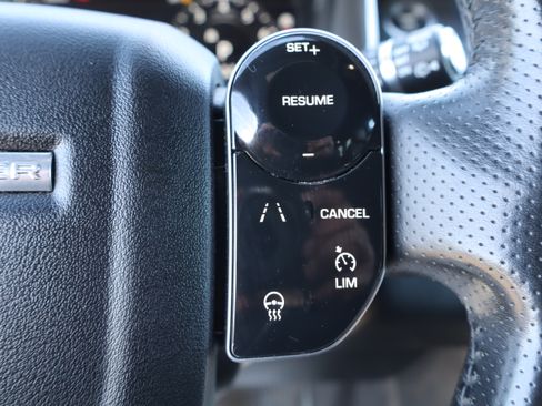 Used 2019 Land Rover Range Rover Sport HSE image 24