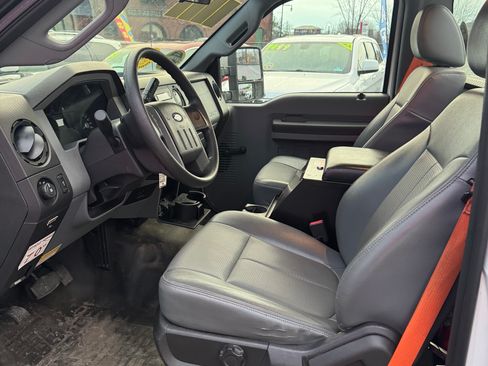 Used 2013 Ford F250 image 4