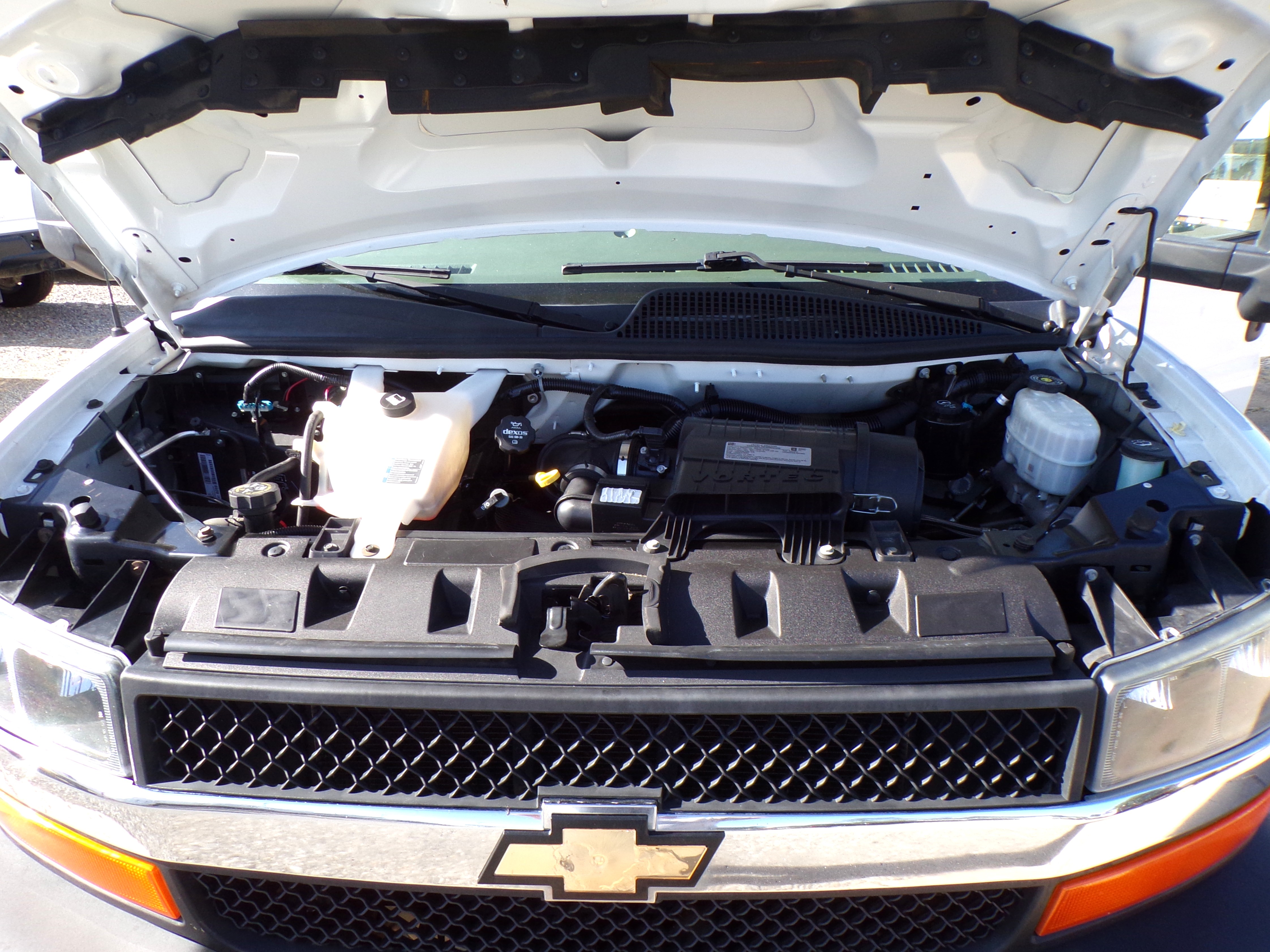 Used 2020 Chevrolet Express 3500 RWD image 21