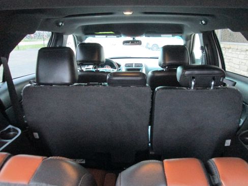 Used 2015 Ford Explorer FWD Limited image 11