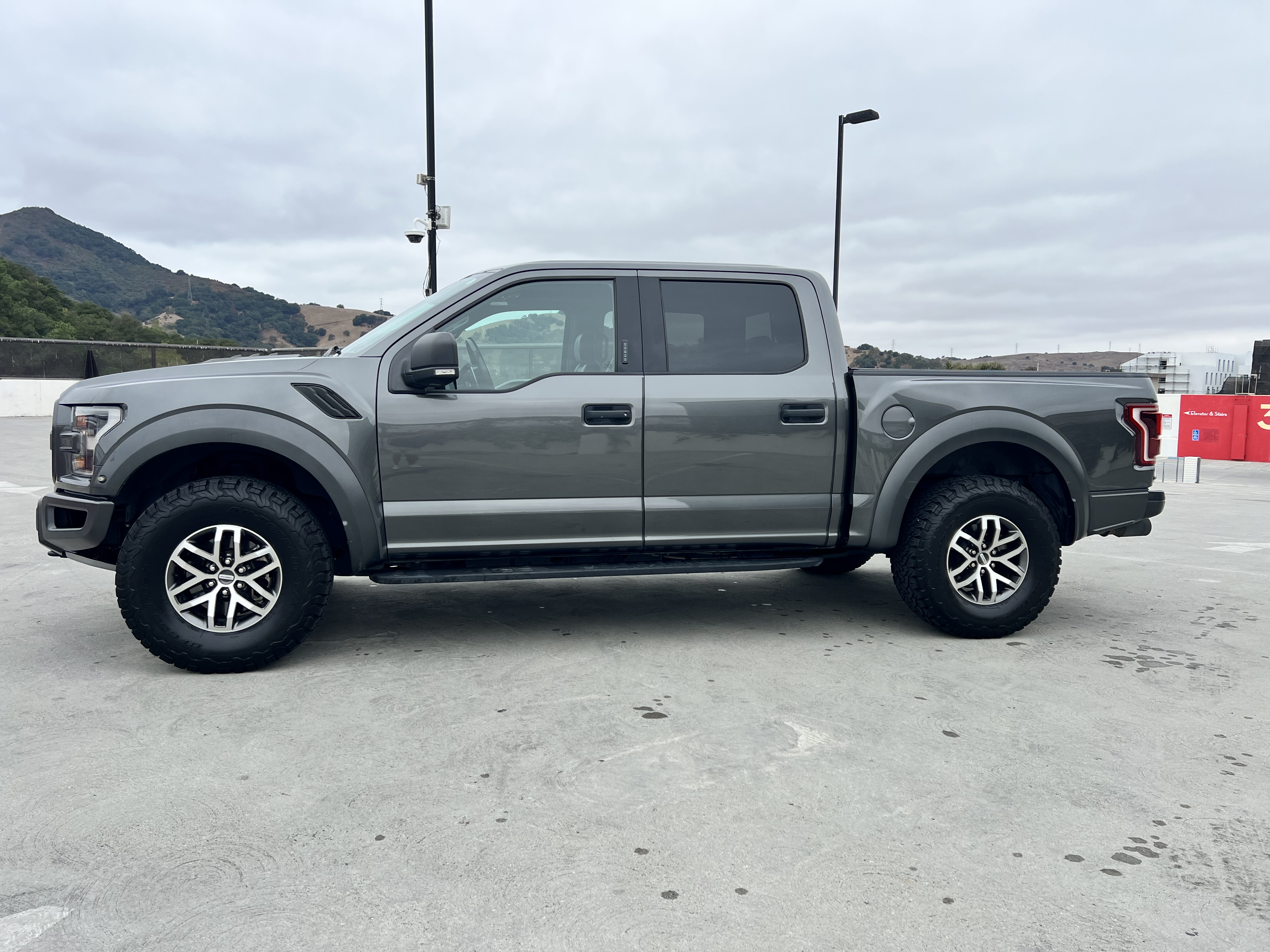 Used 2018 Ford F150 4x4 Crew Cab Raptor image 10