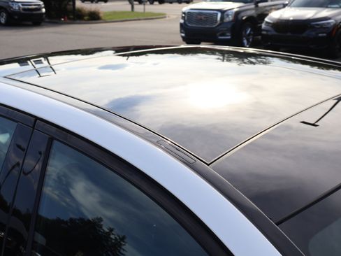 Used 2020 Mercedes-Benz E 450 image 12