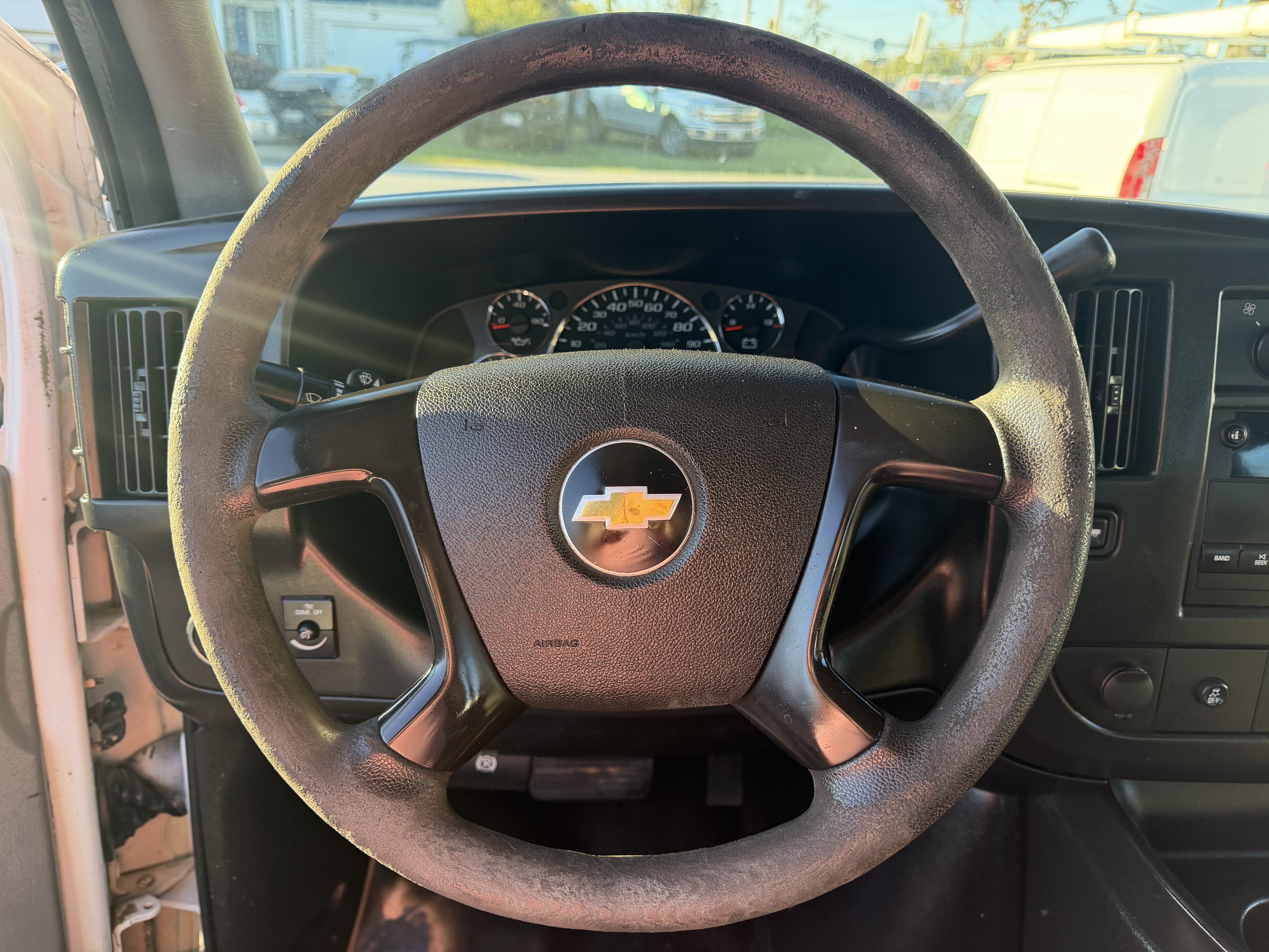 Used 2012 Chevrolet Express 1500 UNAVAIL RWD image 9