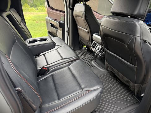 Used 2023 Ford F150 4x4 SuperCrew Lariat w/ FX4 image 5
