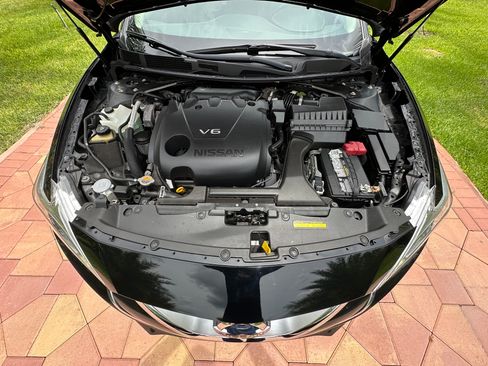 Used 2017 Nissan Maxima SL FWD image 15
