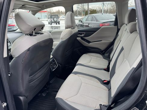 Used 2019 Subaru Forester Premium image 11