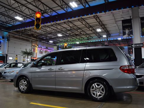 Used 2007 Honda Odyssey EX image 4