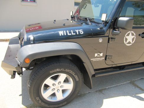 Used 2009 Jeep Wrangler 4WD Unlimited X image 4