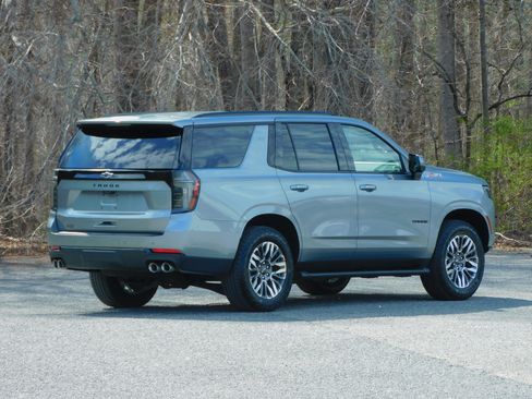 Used 2025 Chevrolet Tahoe Z71 image 33
