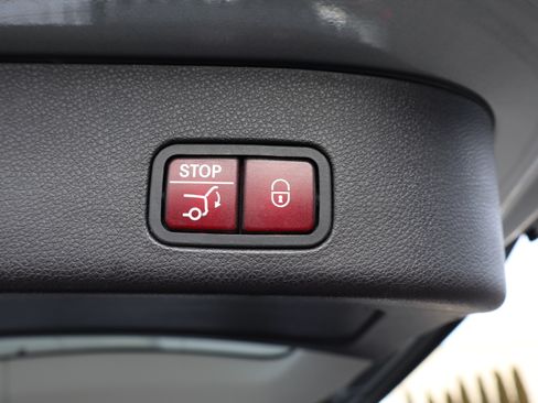 Used 2016 Mercedes-Benz GL 450 image 39