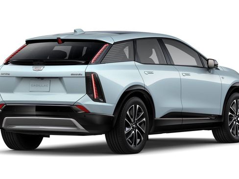 New 2025 Cadillac Optiq Sport 1 image 29