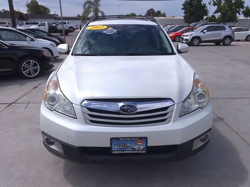 Used 2012 Subaru Outback 2.5i Premium AWD/4WD image 5