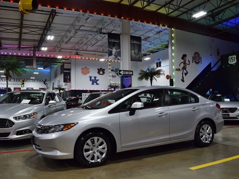 Used 2012 Honda Civic LX image 3