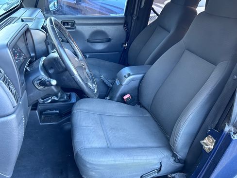 Used 2006 Jeep Wrangler Sport image 9