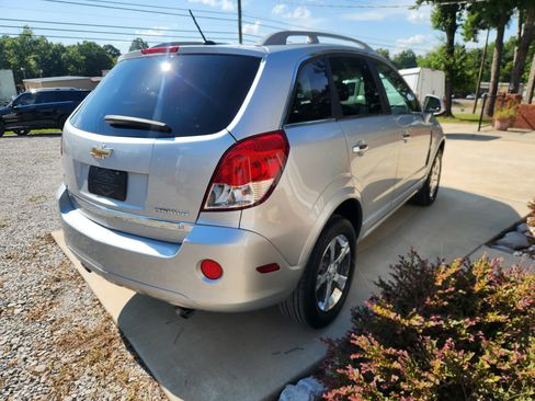 Used 2012 Chevrolet Captiva Sport FWD LT w/ 1LT image 6