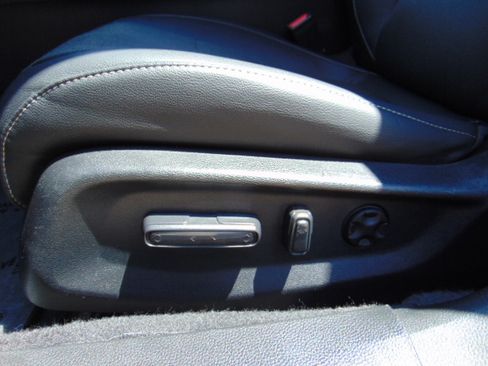 Used 2021 Honda Accord Sport image 12