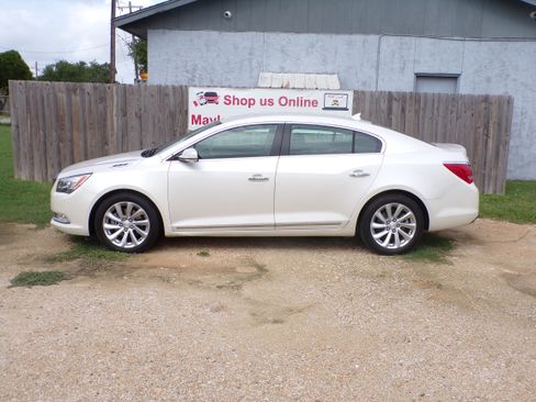 Used 2014 Buick LaCrosse Leather FWD image 2