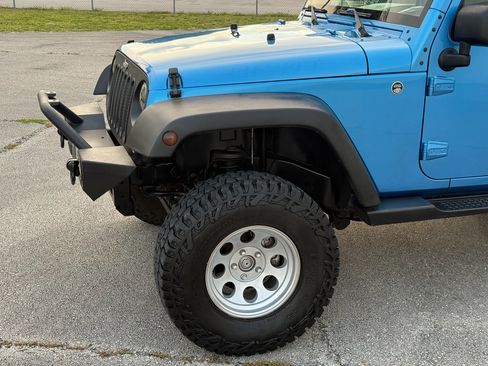 Used 2010 Jeep Wrangler 4WD Sport image 23