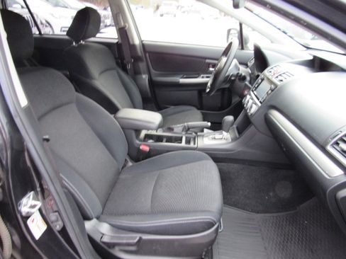 Used 2015 Subaru XV Crosstrek 2.0i Premium image 21