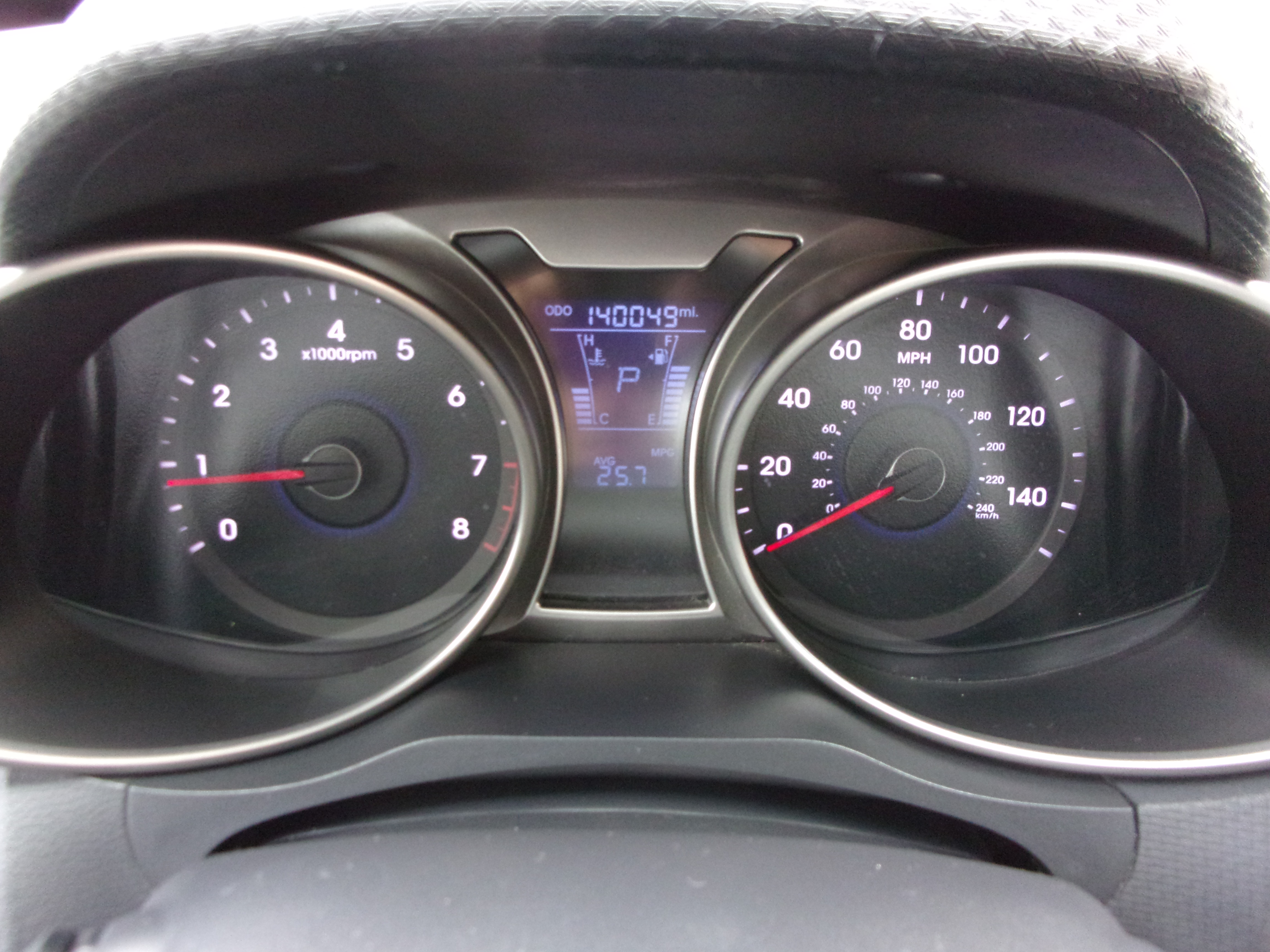 Used 2013 Hyundai Veloster w/ Style Package FWD image 12