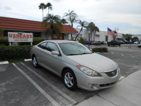 Used 2004 Toyota Solara SE image 7