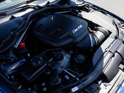 Used 2013 BMW M3 Competition image 77