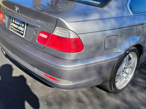 Used 2006 BMW 330Ci image 31