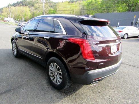 Used 2017 Cadillac XT5 AWD Luxury image 5