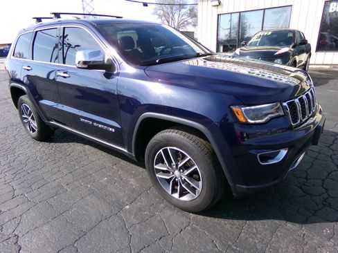 Used 2017 Jeep Grand Cherokee Limited image 7
