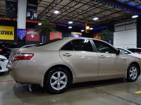 Used 2009 Toyota Camry LE image 13