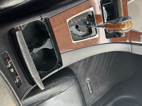 Used 2011 Lexus ES 350 image 24